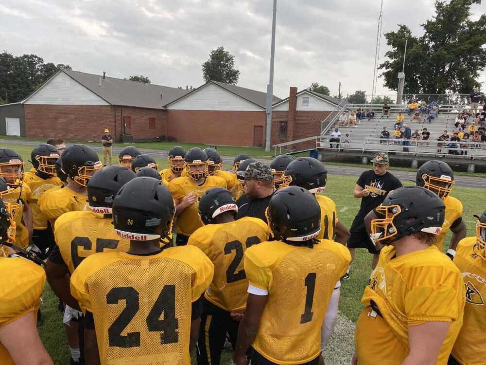 Bootheel football teams ready for tough tests