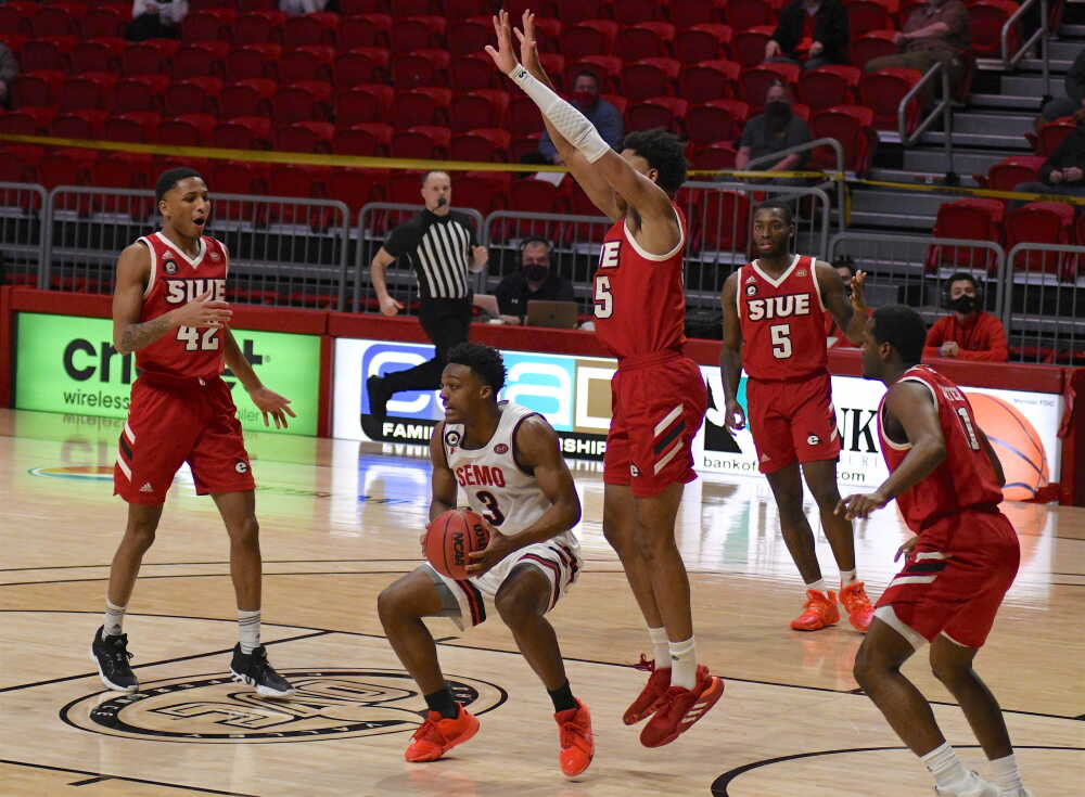 Redhawk Hoop Notes: SEMO riding depth to success